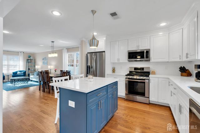 3 HARRISON Avenue, Aberdeen, NJ 07747