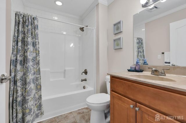 3 HARRISON Avenue, Aberdeen, NJ 07747