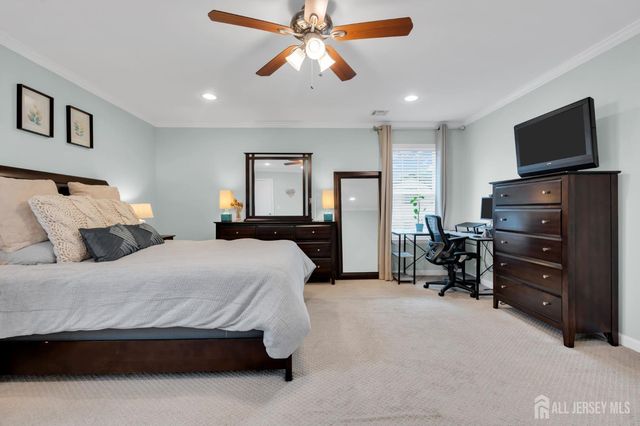 3 HARRISON Avenue, Aberdeen, NJ 07747