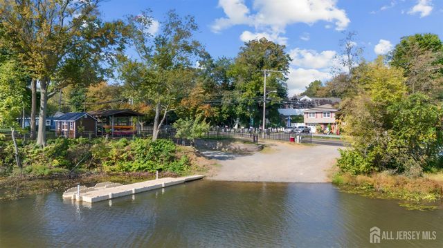 3 HARRISON Avenue, Aberdeen, NJ 07747