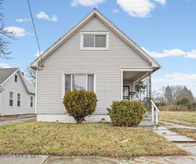 1652 Nebraska Avenue, Toledo, OH 43607