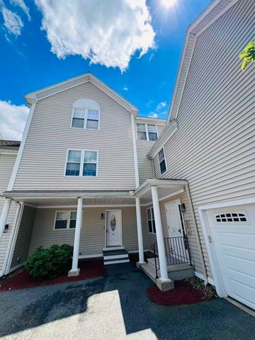 18 Dale St 8B, Andover, MA 01810