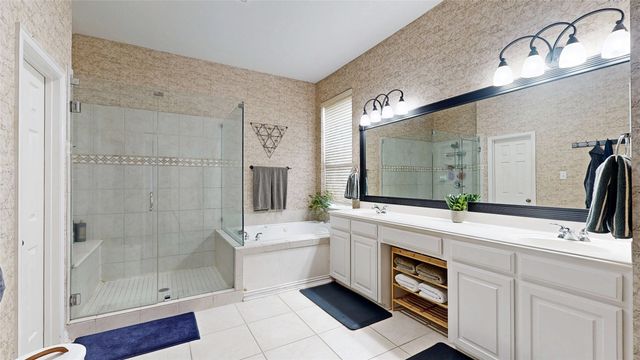 861 Bradford Street, Lantana, TX 76226