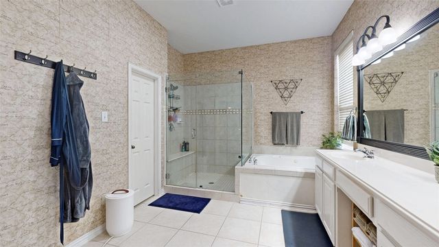 861 Bradford Street, Lantana, TX 76226