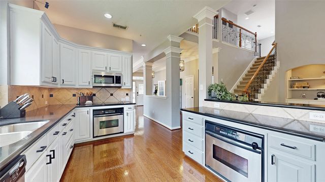 861 Bradford Street, Lantana, TX 76226
