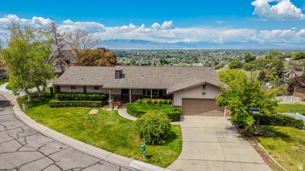 Image 2 of property listing at 3675 N LITTLE ROCK LN, Provo, UT 84604