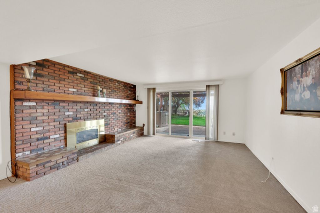 Image 25 of property listing at 3675 N LITTLE ROCK LN, Provo, UT 84604