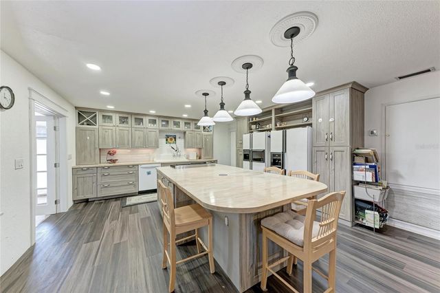 1499 17TH STREET W, Palmetto, FL 34221