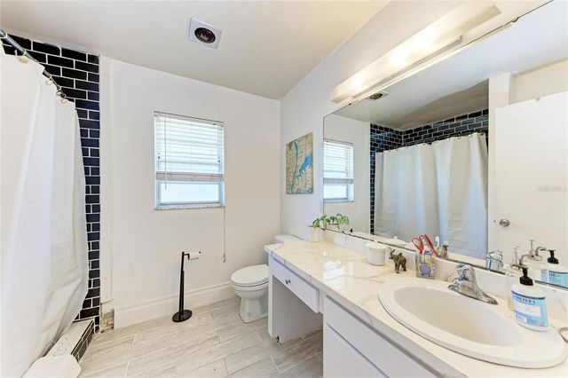 1499 17TH STREET W, Palmetto, FL 34221