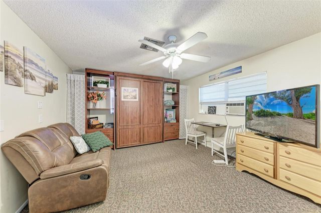 1499 17TH STREET W, Palmetto, FL 34221