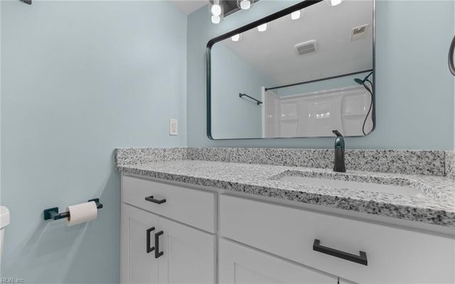 514 24th St Apt 205, Virginia Beach, VA 23451