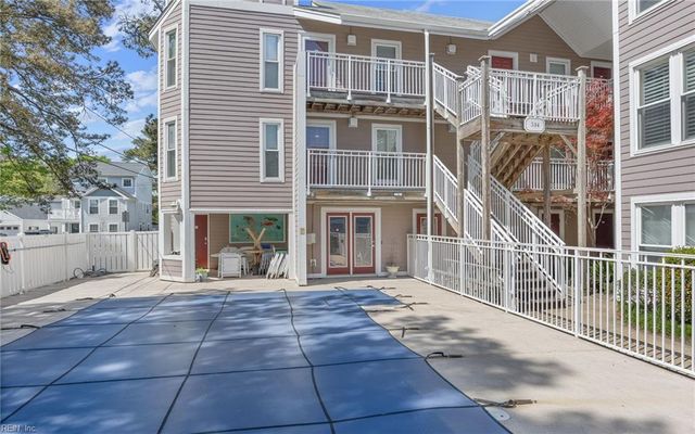 514 24th St Apt 205, Virginia Beach, VA 23451