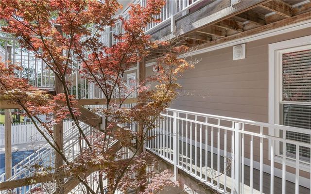 514 24th St Apt 205, Virginia Beach, VA 23451