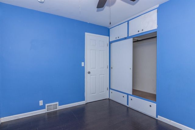 1833 Bloomfield Avenue, Kalamazoo, MI 49001