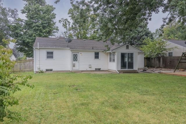 1833 Bloomfield Avenue, Kalamazoo, MI 49001