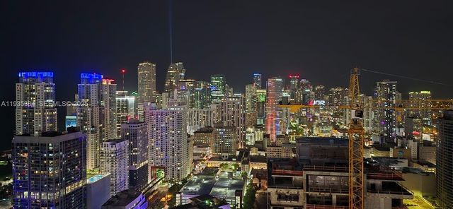 159 NE 6th St 4305, Miami, FL 33132