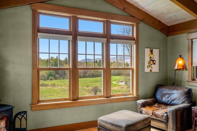 400 Loomis Highlands Road, Waterbury, VT 05677