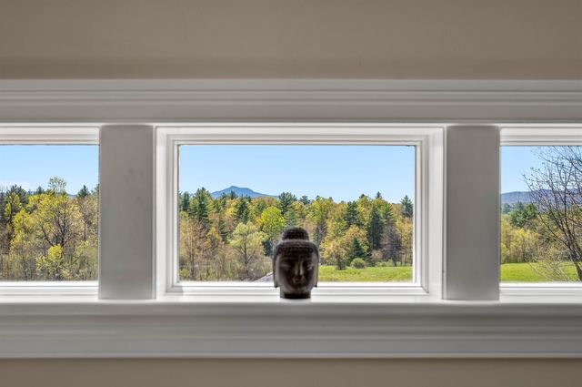 400 Loomis Highlands Road, Waterbury, VT 05677