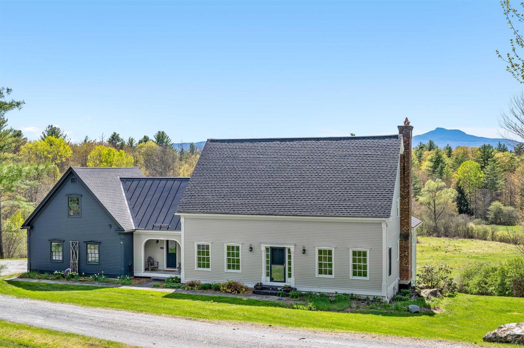 400 Loomis Highlands Road, Waterbury, VT 05677