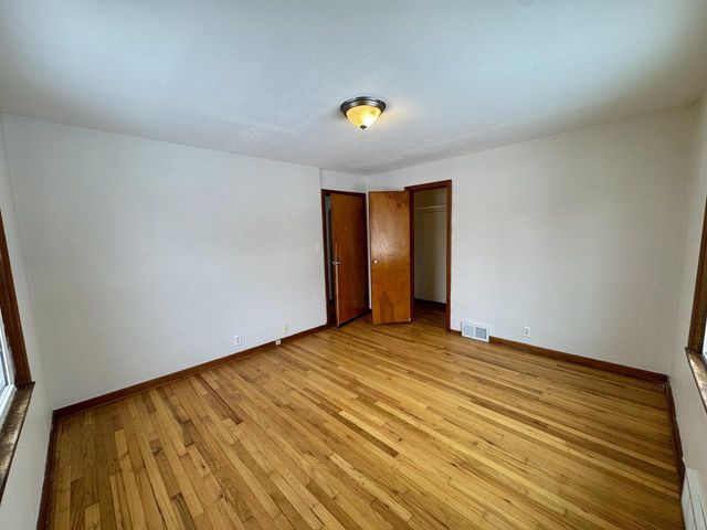 5601 37th AVENUE, Kenosha, WI 53144