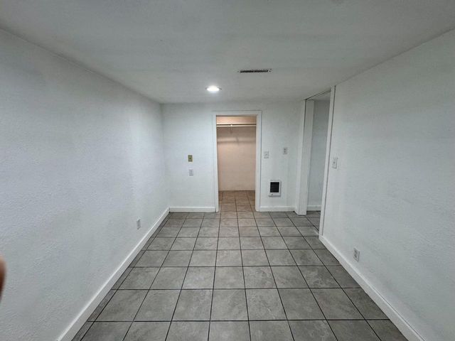 5601 37th AVENUE, Kenosha, WI 53144