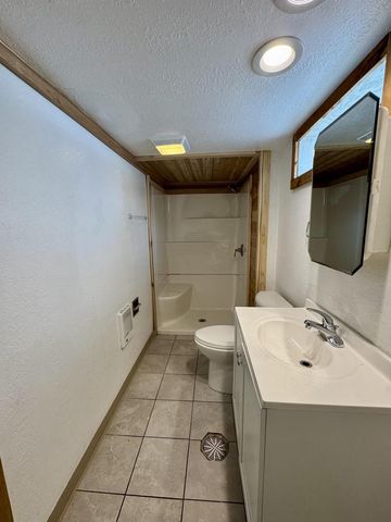 5601 37th AVENUE, Kenosha, WI 53144