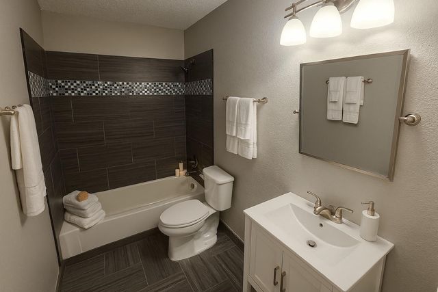 2009 Antwerp Avenue, Plano, TX 75025