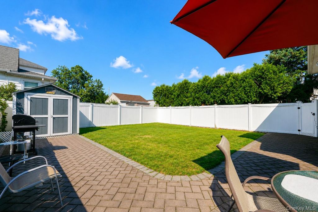 11 Osborn Avenue, Staten Island, NY 10308 — photo 2