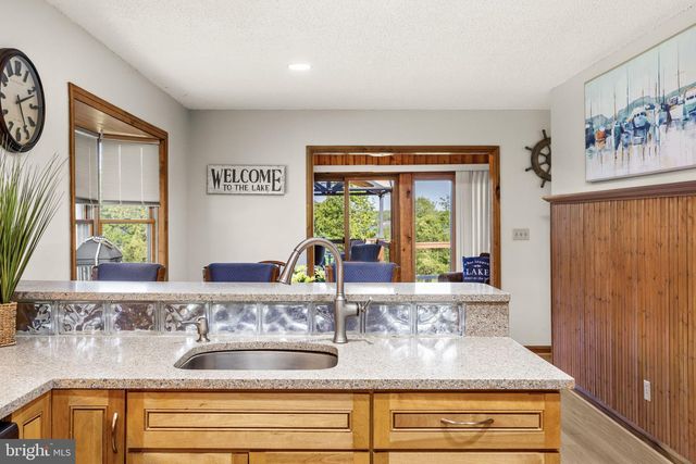 892 WINDWAY LN, Mineral, VA 23117