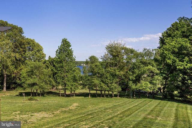 892 WINDWAY LN, Mineral, VA 23117
