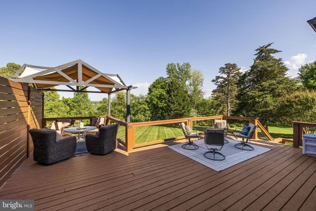 892 WINDWAY LN, Mineral, VA 23117