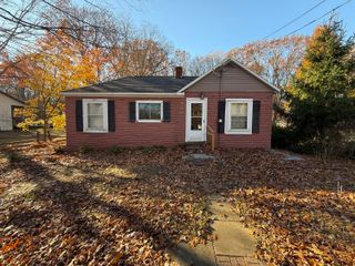 13507 152nd Avenue, Grand Haven Twp, MI 49417