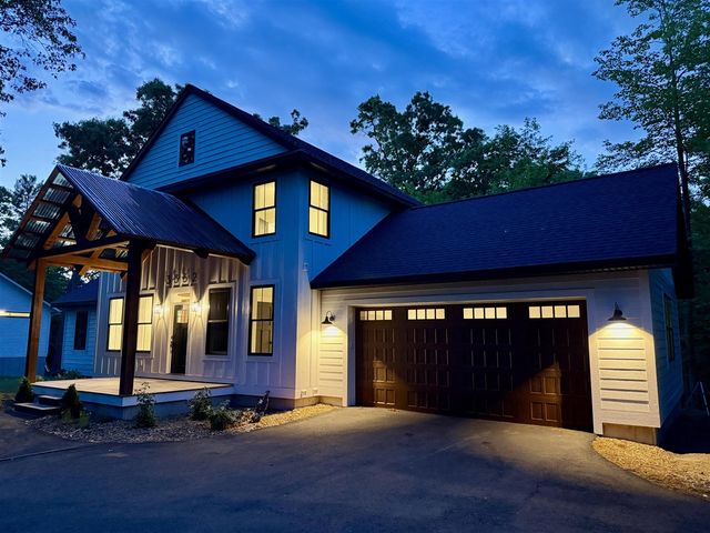 3352 White Eagle, Muskegon, MI 49442