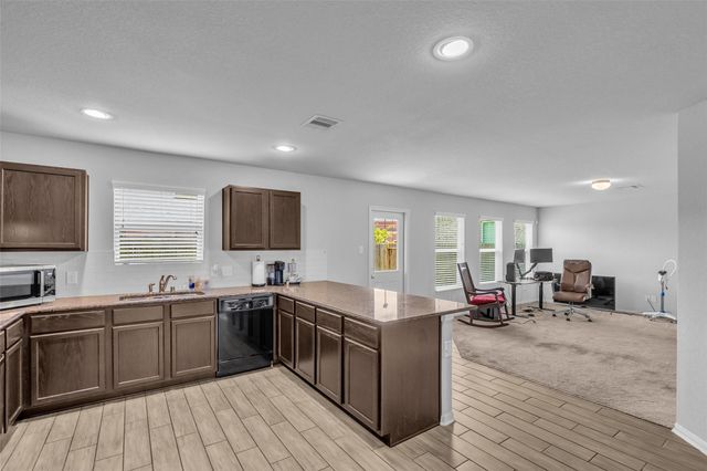 2268 Garganey Lane, Conroe, TX 77385