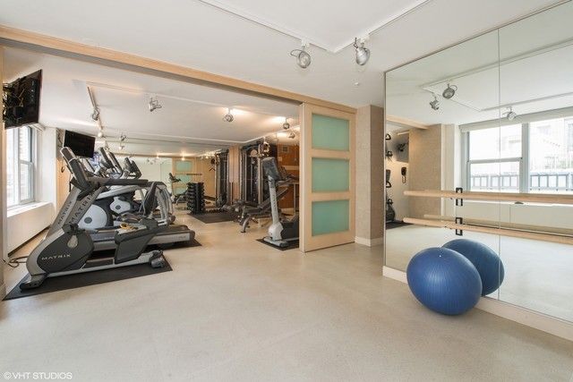 777 N Michigan Avenue 1504, Chicago, IL 60611