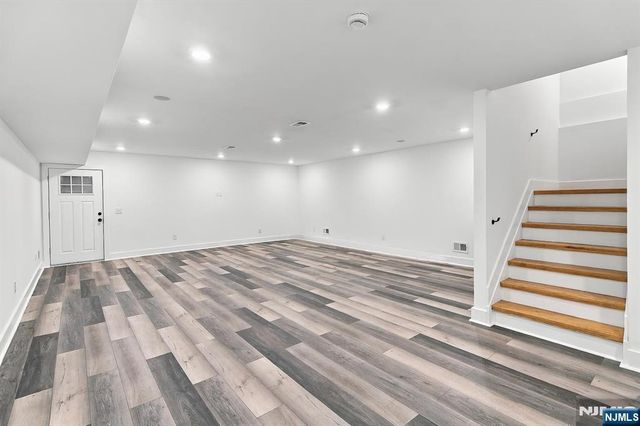 17-19 Seymour Avenue, Newark, NJ 07108