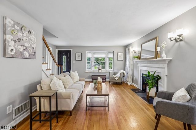 1661 Ramapo Way, Scotch Plains Twp., NJ 07076