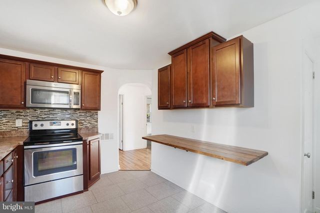 127 CHURCH ST, Seven Valleys, PA 17360