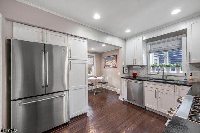 644 Linwood Ave, Ridgewood Village, NJ 07450
