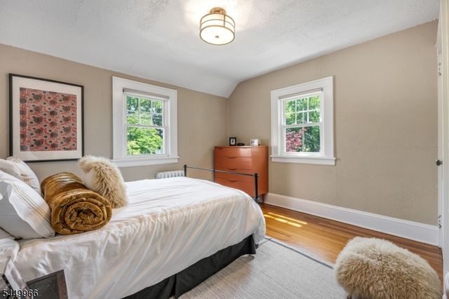 644 Linwood Ave, Ridgewood Village, NJ 07450