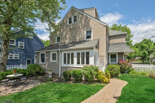 644 Linwood Ave, Ridgewood Village, NJ 07450