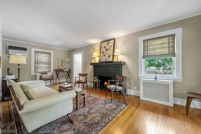 644 Linwood Ave, Ridgewood Village, NJ 07450
