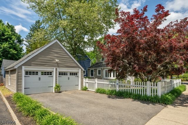 644 Linwood Ave, Ridgewood Village, NJ 07450