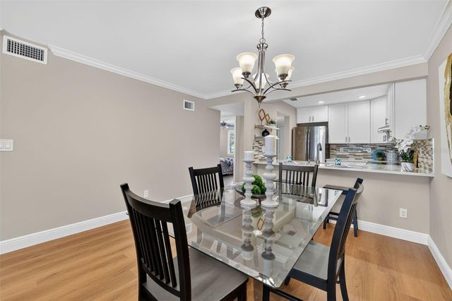 731 83RD AVENUE N 105, St Petersburg, FL 33702