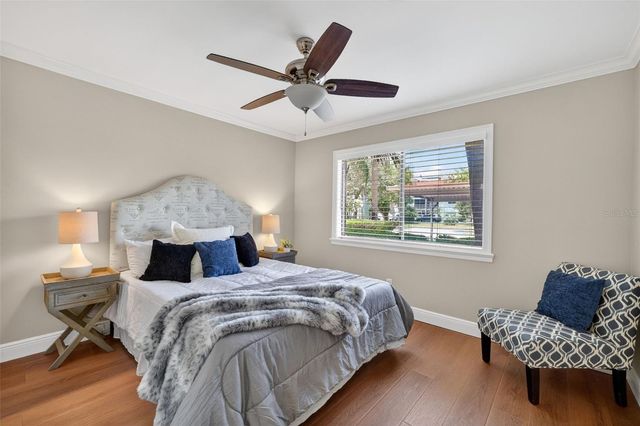 731 83RD AVENUE N 105, St Petersburg, FL 33702