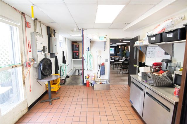 371 Smith Street, Providence, RI 02908