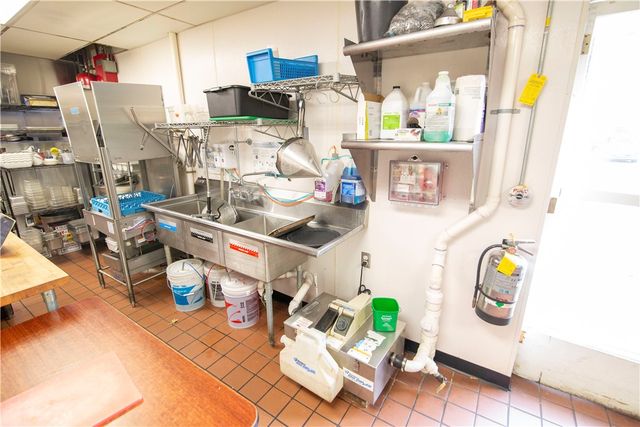 371 Smith Street, Providence, RI 02908