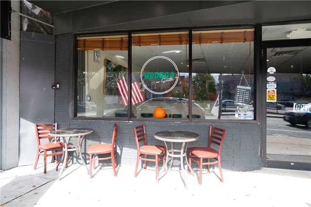 371 Smith Street, Providence, RI 02908