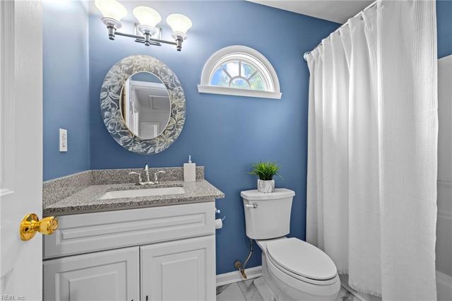 2785 Inglewood LN, Virginia Beach, VA 23456