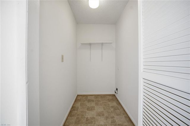 4232 Maplehurst RD, Virginia Beach, VA 23462